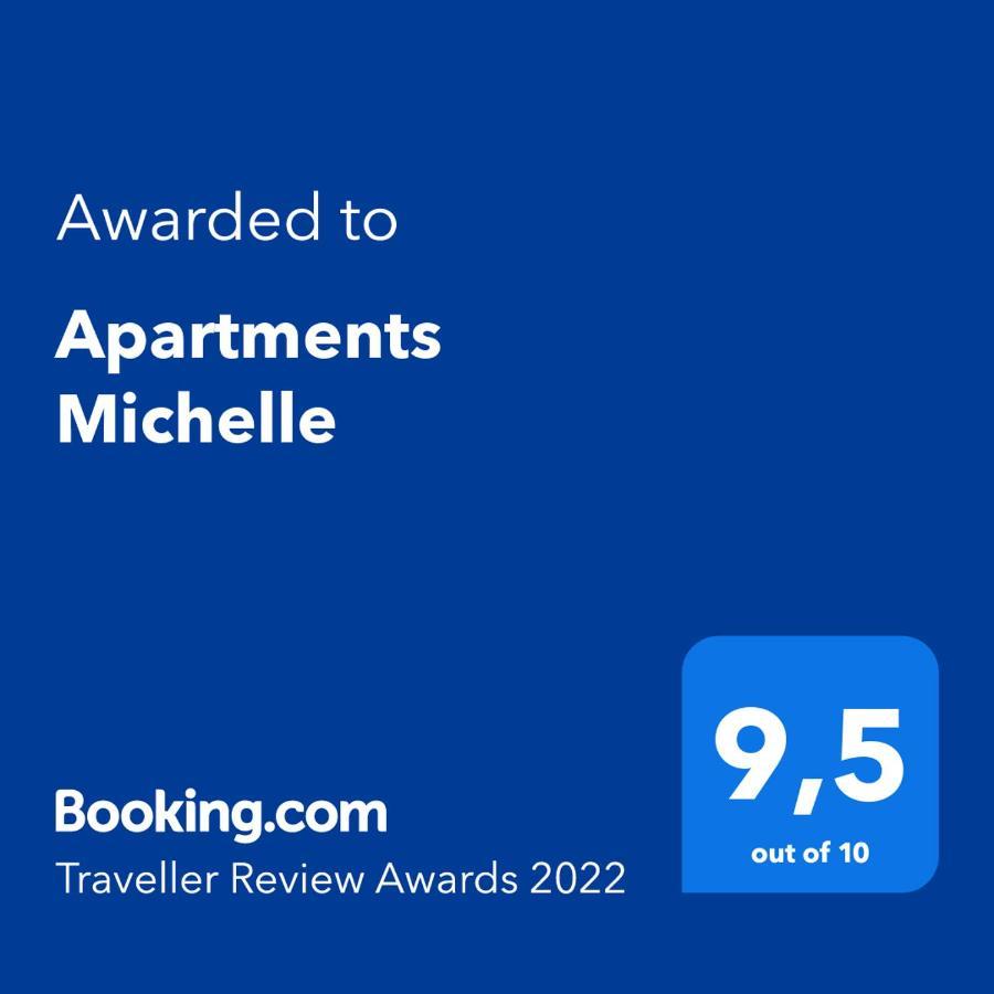 Apartments Michelle Umag Exterior foto