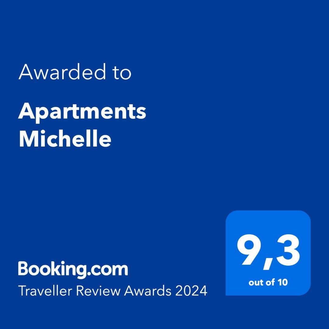 Apartments Michelle Umag Exterior foto