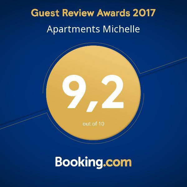 Apartments Michelle Umag Exterior foto